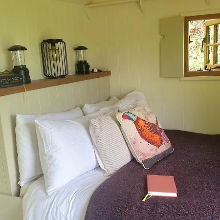Shepherd's Hut @ The Old Forge Glamping Luxury tent Tullow